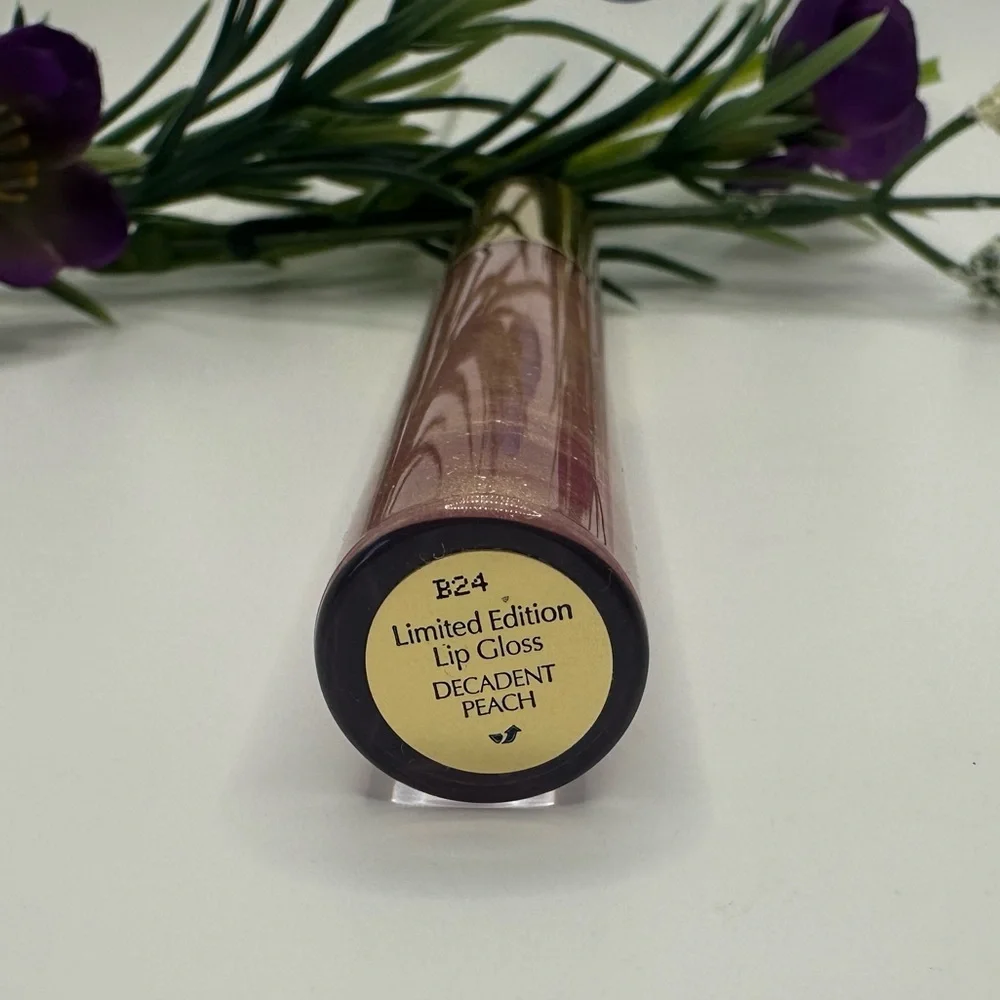 Estee Lauder Limited Edition High Shine Lip Gloss in Decadent Peach ~ New